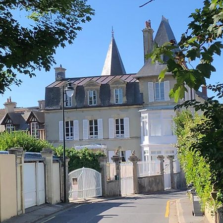 Dday Aviators Le Manoir Hotel Arromanches-les-Bains Eksteriør billede